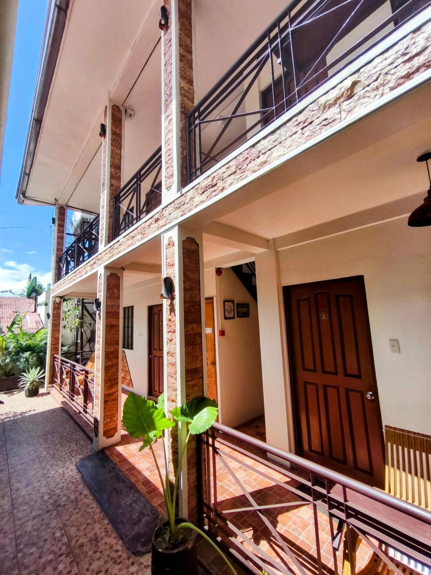 Digital Nomad Place - City Center Coron Eksteriør bilde