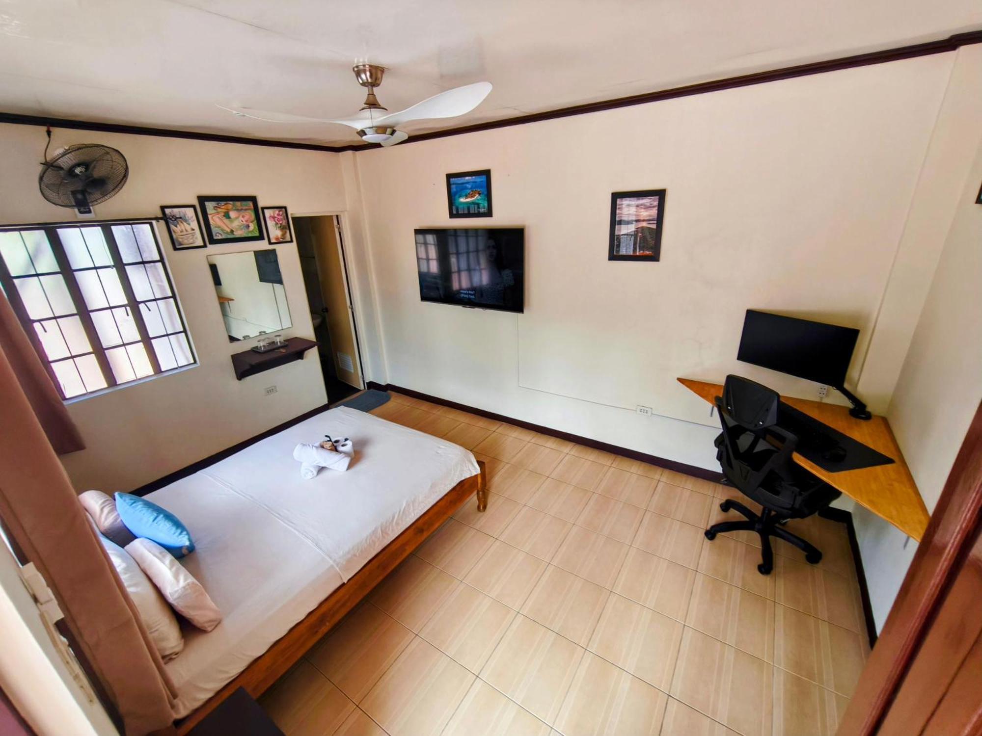 Digital Nomad Place - City Center Coron Eksteriør bilde